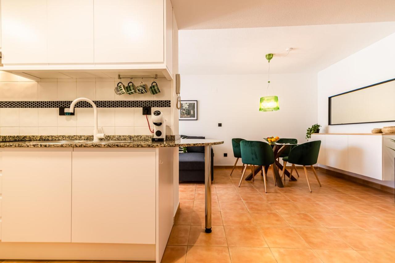 אלביר Renteando Albir Apartments מראה חיצוני תמונה