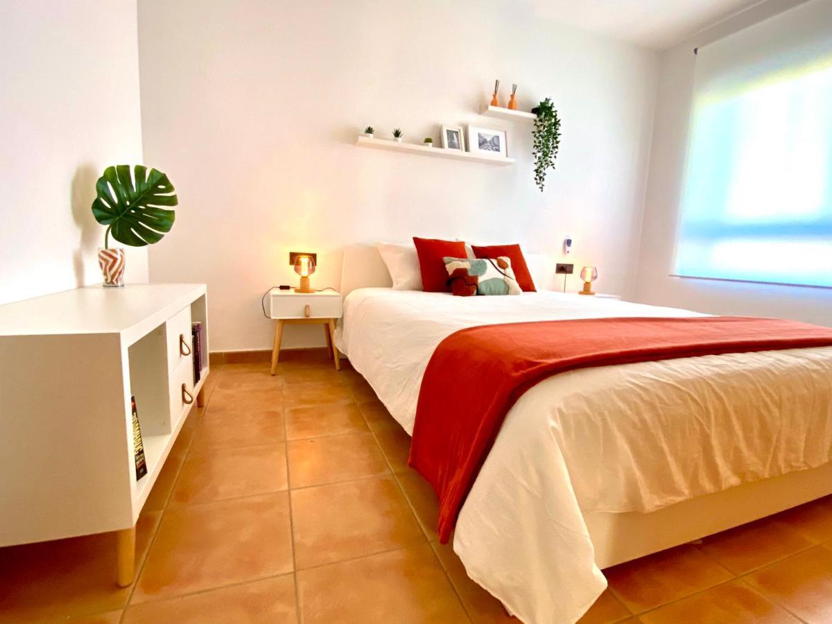 אלביר Renteando Albir Apartments מראה חיצוני תמונה