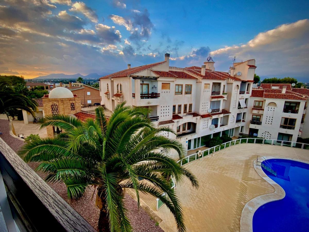 אלביר Renteando Albir Apartments מראה חיצוני תמונה