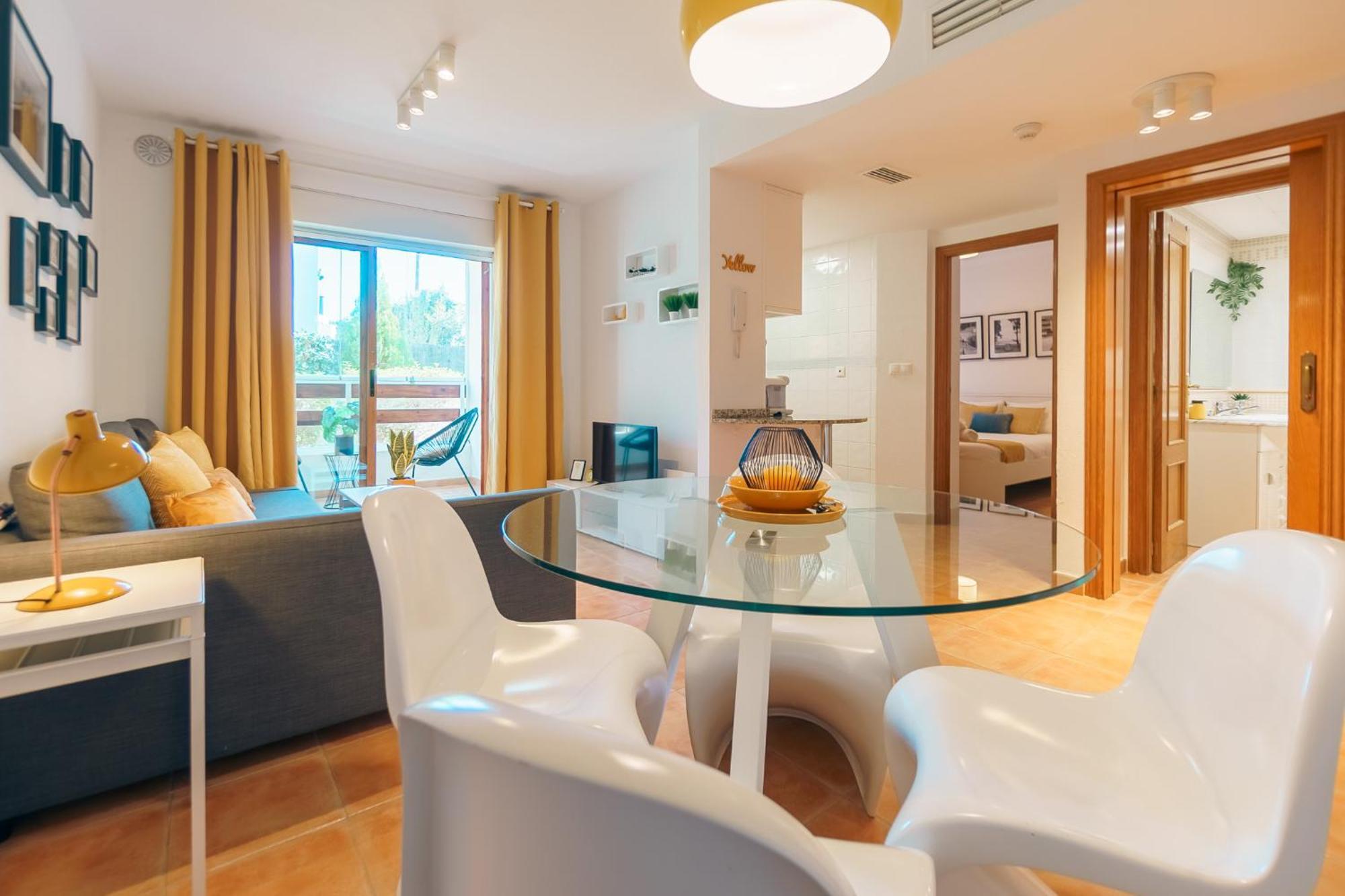 אלביר Renteando Albir Apartments מראה חיצוני תמונה
