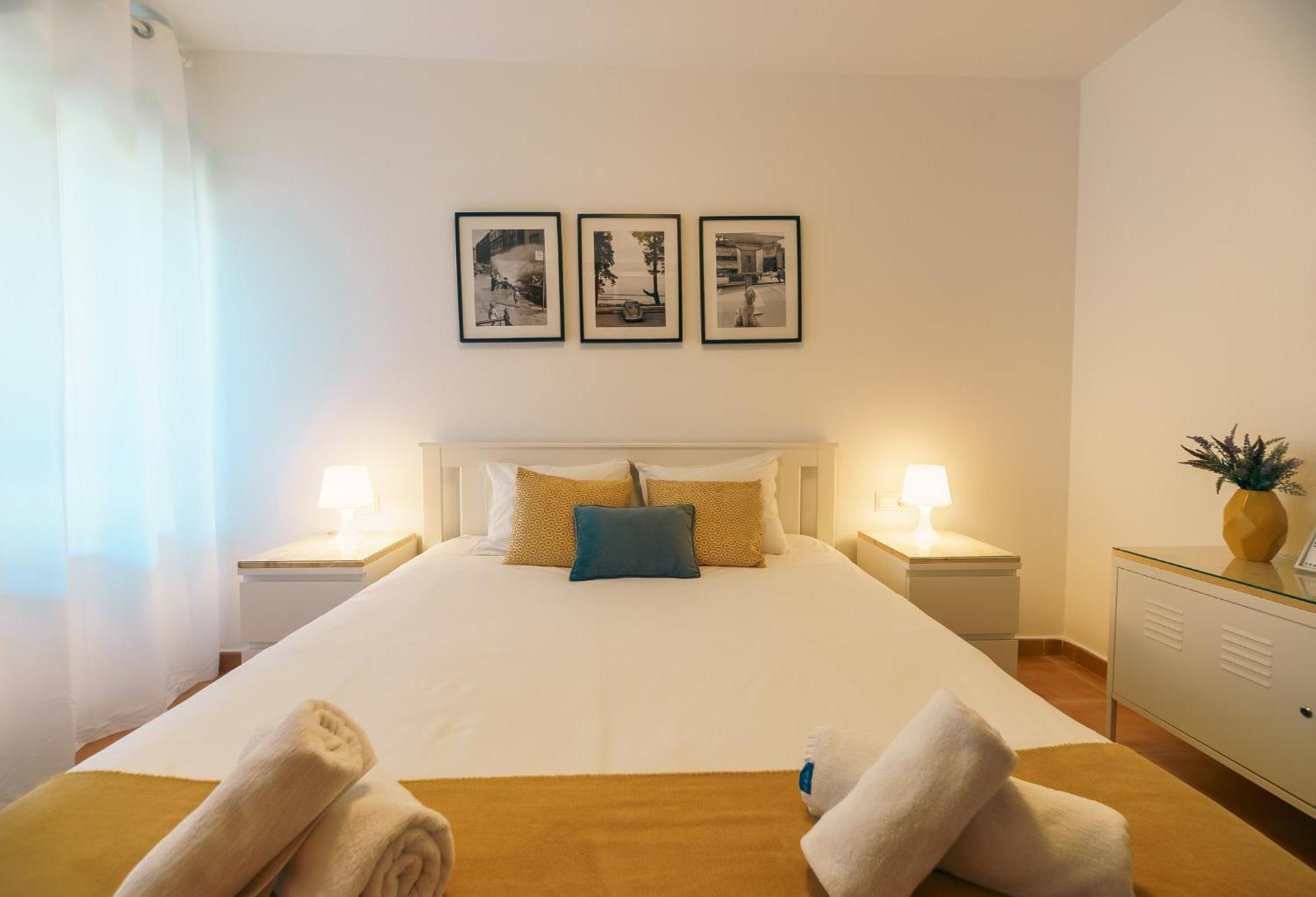אלביר Renteando Albir Apartments מראה חיצוני תמונה