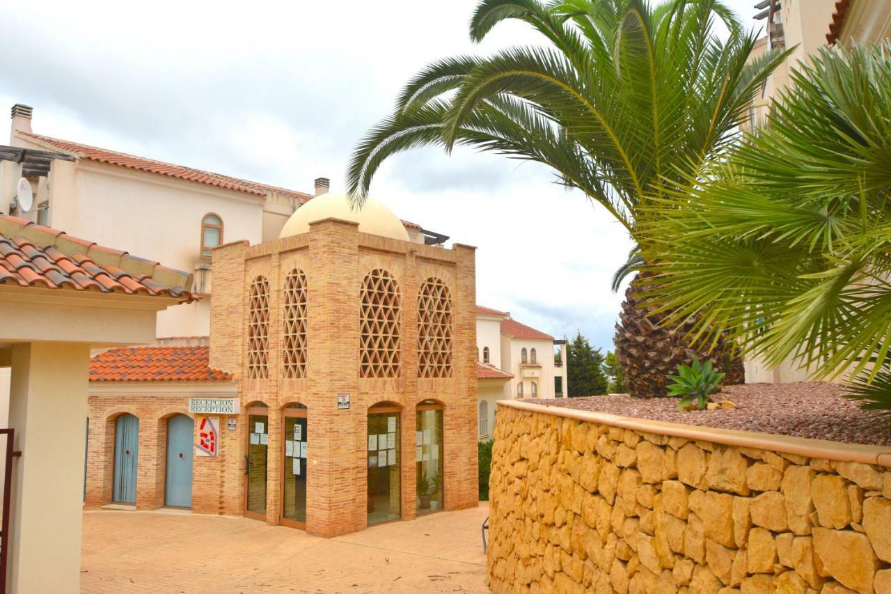 אלביר Renteando Albir Apartments מראה חיצוני תמונה